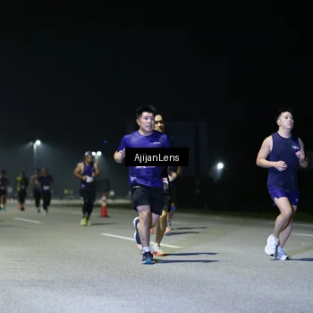 Runner Photo 7352270