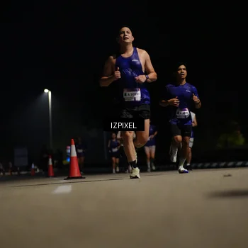 Runner Photo 7352280