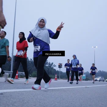 Runner Photo 7352290