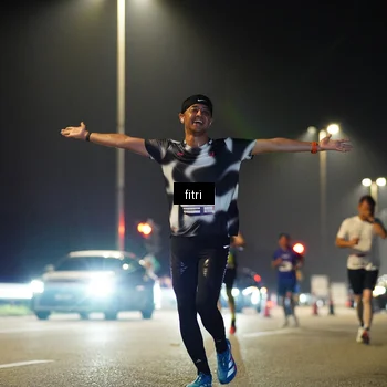 Runner Photo 7352305