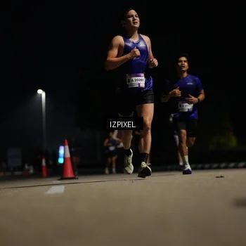 Runner Photo 7352329