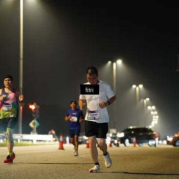 Runner Photo 7352332