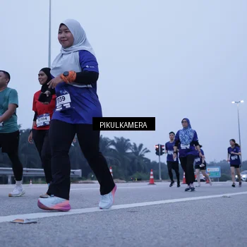 Runner Photo 7352333