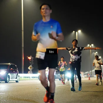 Runner Photo 7352342