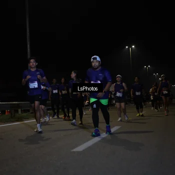 Runner Photo 7352356