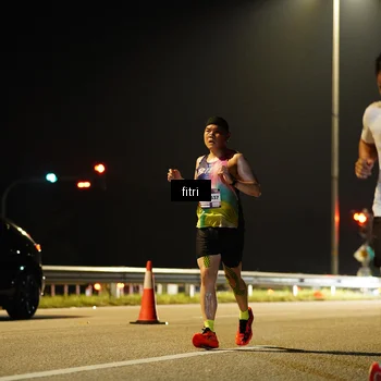Runner Photo 7352366