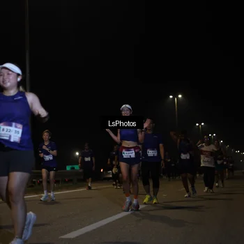 Runner Photo 7352370