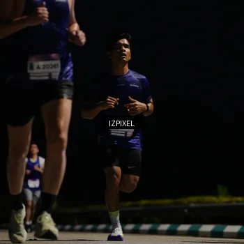 Runner Photo 7352373