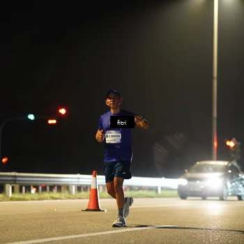 Runner Photo 7352377