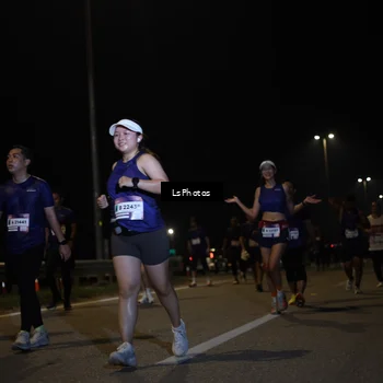 Runner Photo 7352384