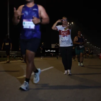 Runner Photo 7352400
