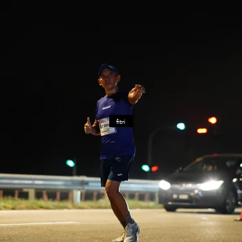 Runner Photo 7352406