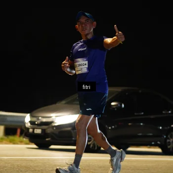 Runner Photo 7352419