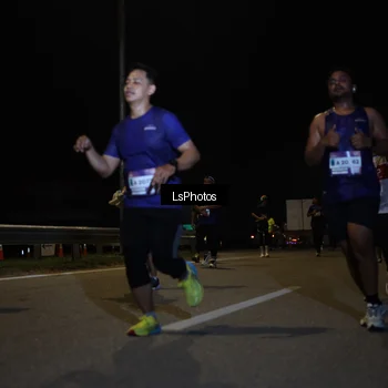 Runner Photo 7352420