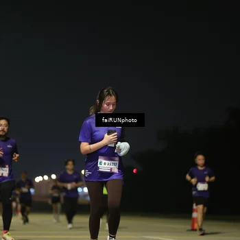 Runner Photo 7352423