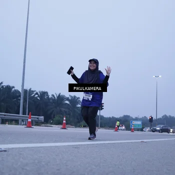 Runner Photo 7352429