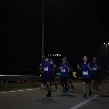 Runner Photo 7352430