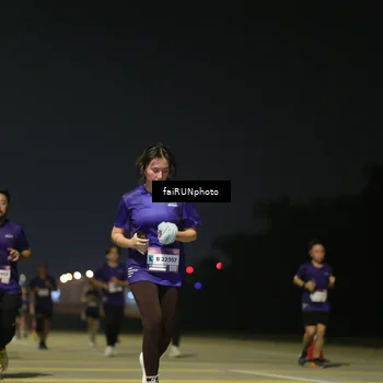 Runner Photo 7352435
