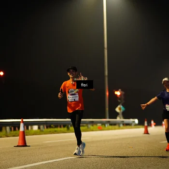Runner Photo 7352452