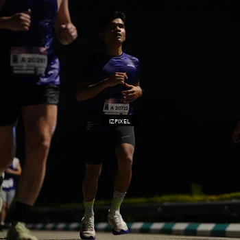 Runner Photo 7352456