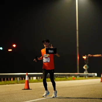 Runner Photo 7352465