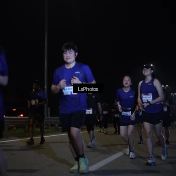 Runner Photo 7352467