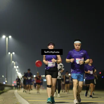 Runner Photo 7352470
