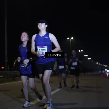 Runner Photo 7352477