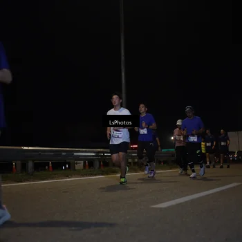 Runner Photo 7352504