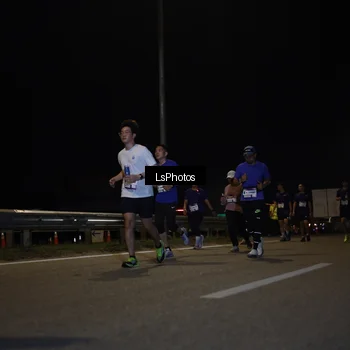 Runner Photo 7352520
