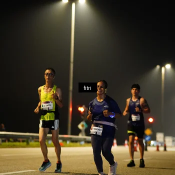 Runner Photo 7352544