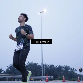Runner Photo 7352587
