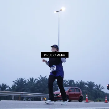 Runner Photo 7352588