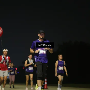 Runner Photo 7352591