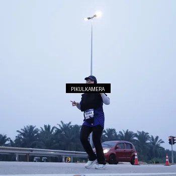 Runner Photo 7352593