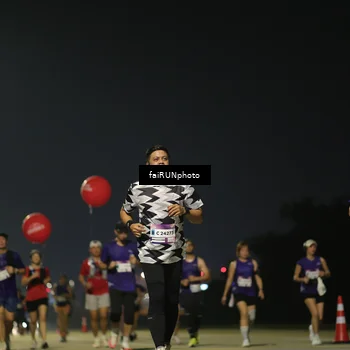 Runner Photo 7352597