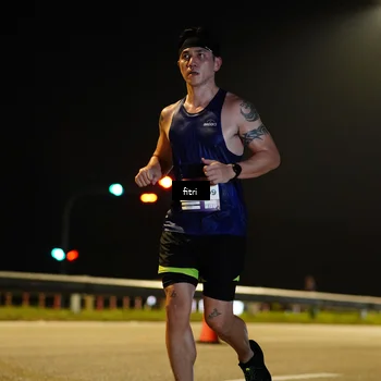 Runner Photo 7352600