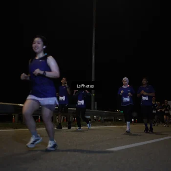 Runner Photo 7352611