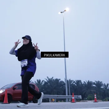 Runner Photo 7352626
