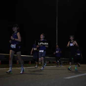 Runner Photo 7352630