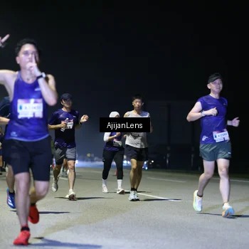 Runner Photo 7352633