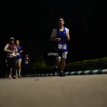 Runner Photo 7352635