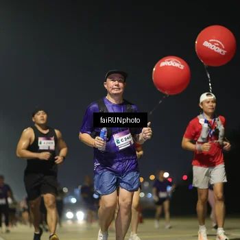 Runner Photo 7352657
