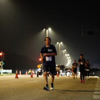 Runner Photo 7352664