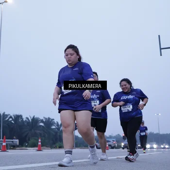Runner Photo 7352686