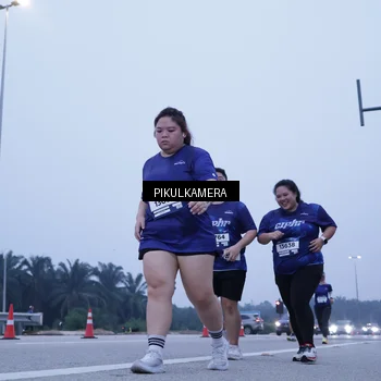 Runner Photo 7352691