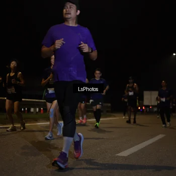 Runner Photo 7352700