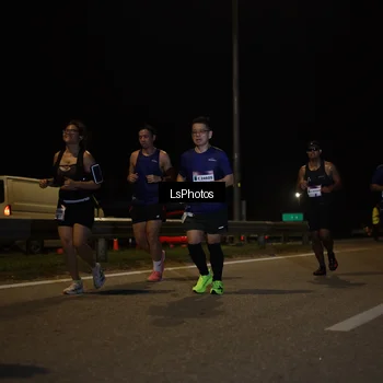Runner Photo 7352706