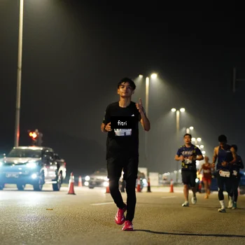 Runner Photo 7352721