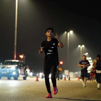 Runner Photo 7352722